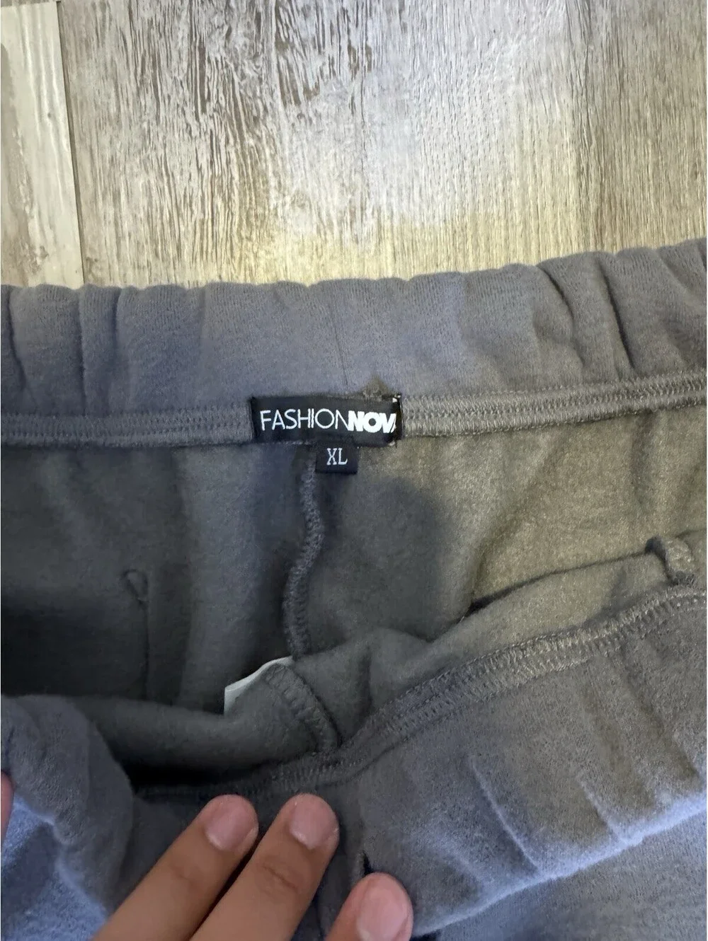 Fashion Nova Mens XL Charcoal Gray GOAT Wide Leg Cargo Sweatpants Fleece Raw Hem
